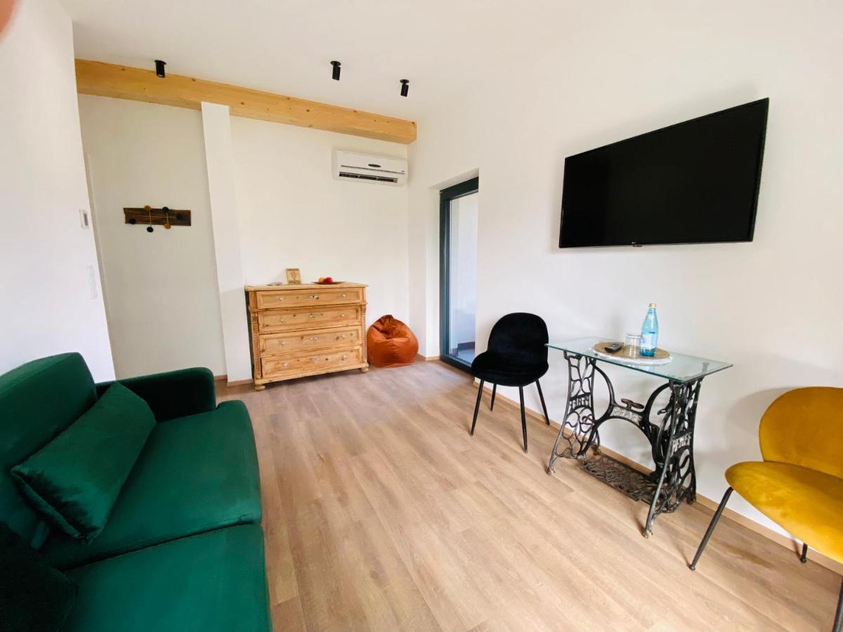 Hotel Garni Vinea Montis Термено Экстерьер фото